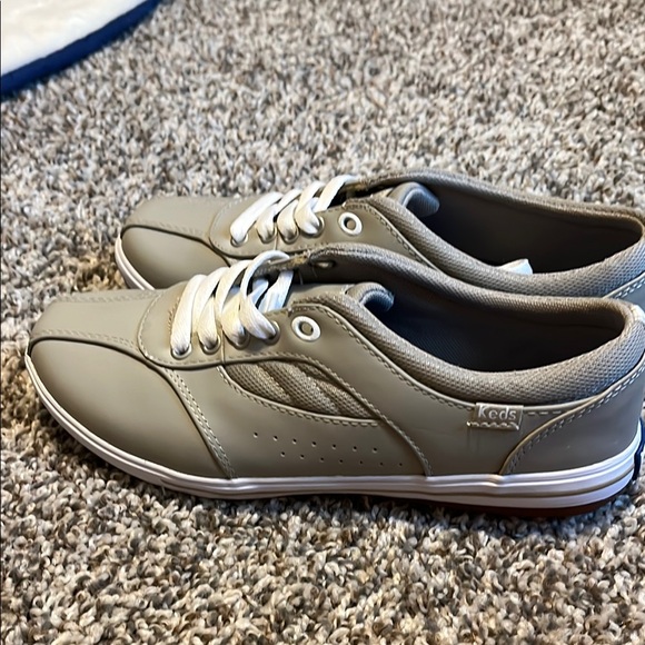 Keds Tan Sneakers Classic Canvas Style - Picture 5 of 7